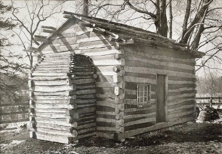 2014.051 exterior of log cabin